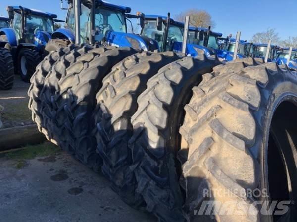 Mitas ROW CROP TYRES Banden, wielen en velgen