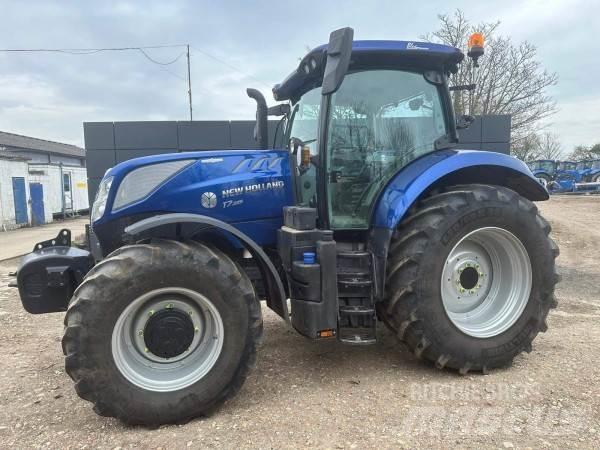 New Holland T7.225 Tractoren