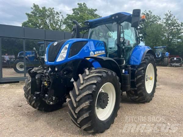 New Holland T7.260 Tractoren