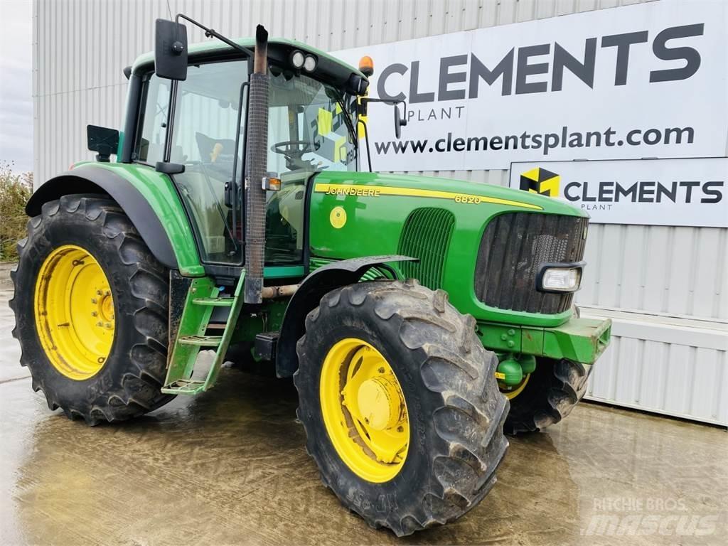 John Deere 6820 Tractoren