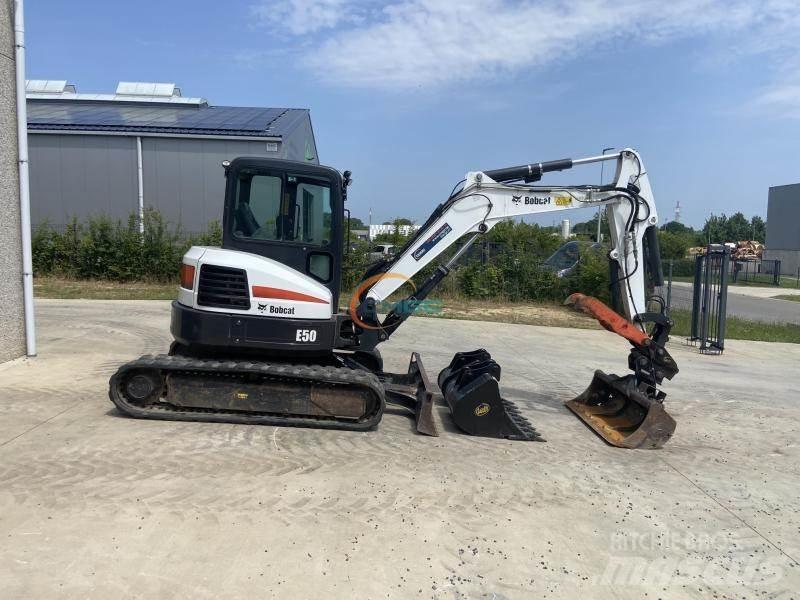 Bobcat E 50 Wielgraafmachines