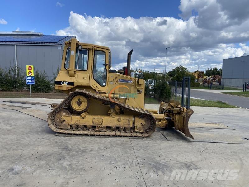 CAT D4H Rupsdozers