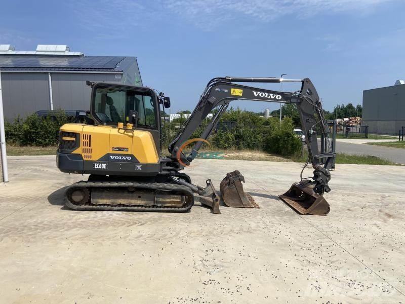 Volvo EC60E Wielgraafmachines