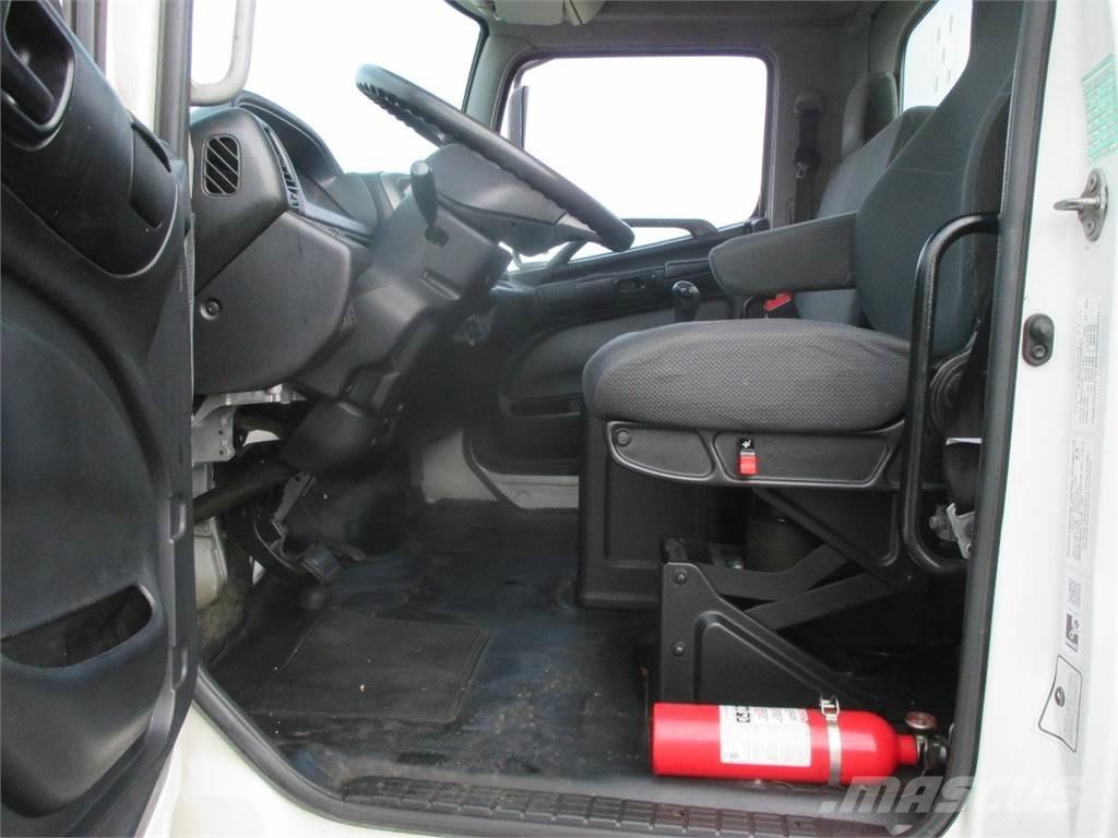 Hino 268 Chassis met cabine