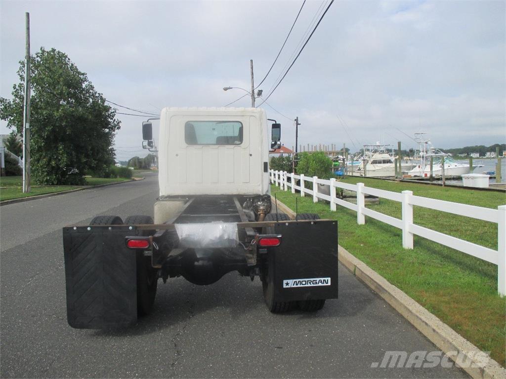 Hino 268 Chassis met cabine