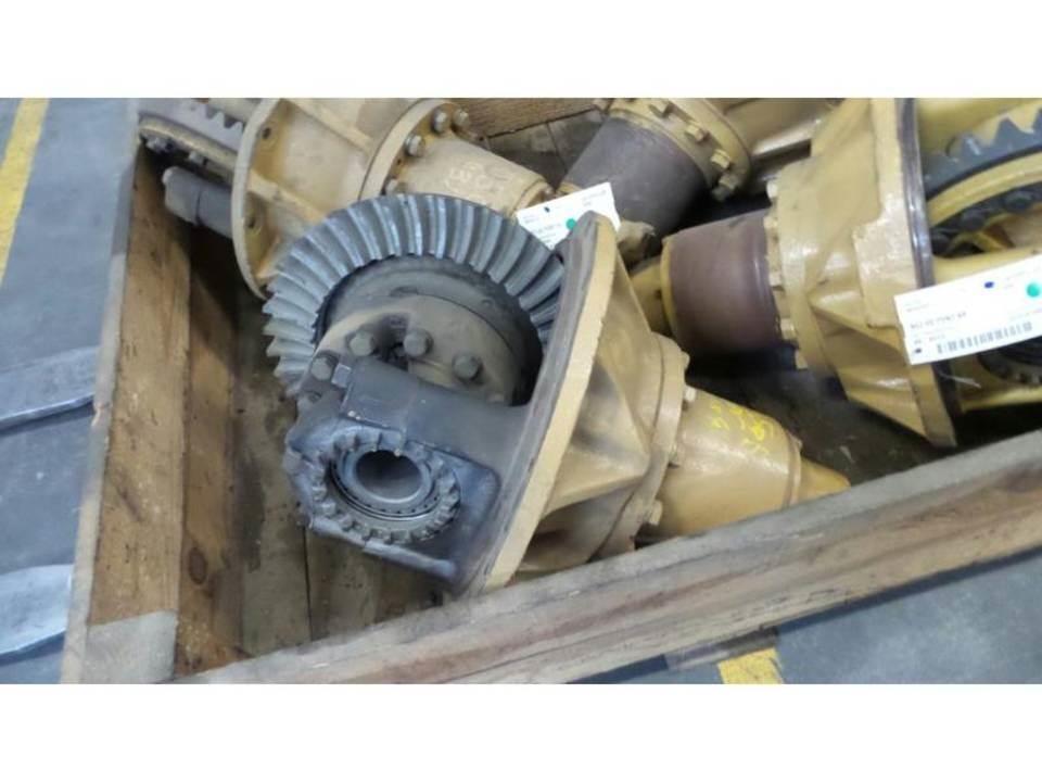 CAT 950B Transmissie
