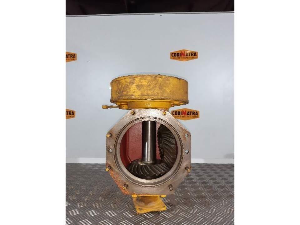  YUMBO 3945 Transmissie