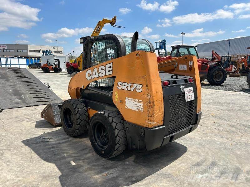CASE SR175 Miniladers