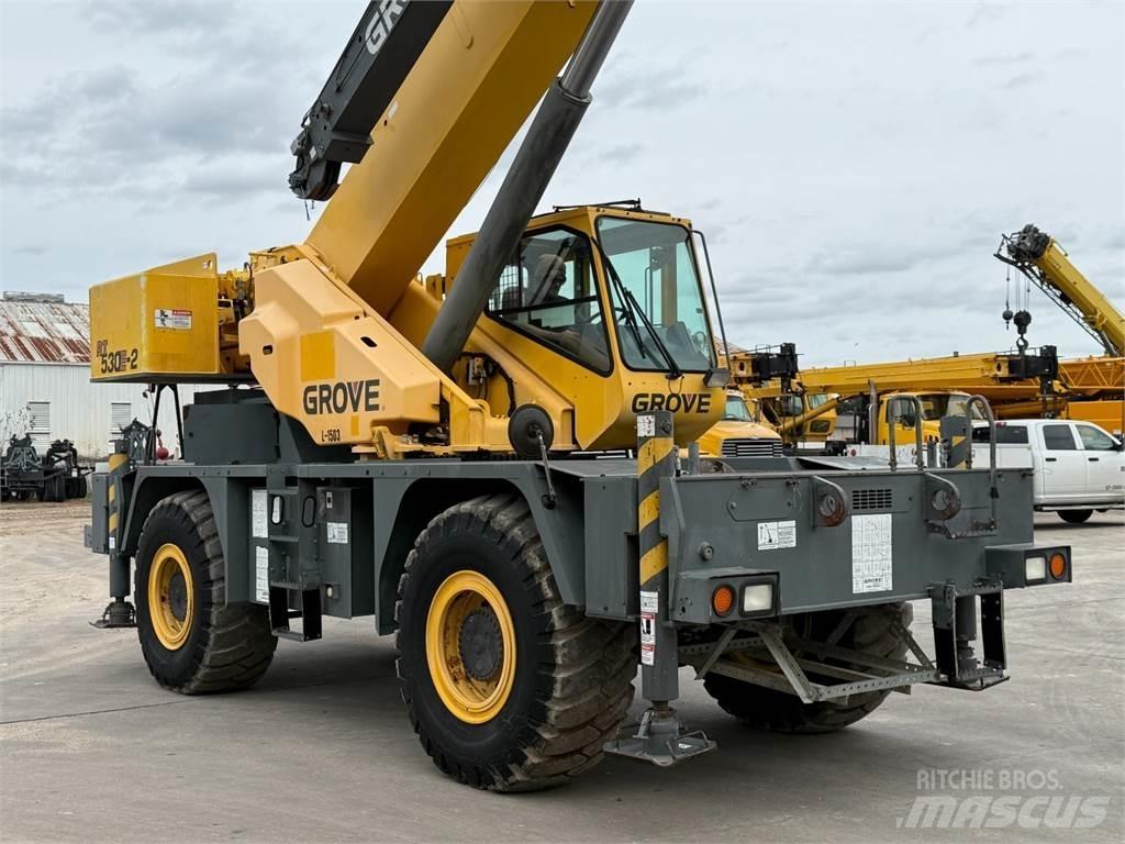 Grove RT530E-2 Ruw terrein kranen