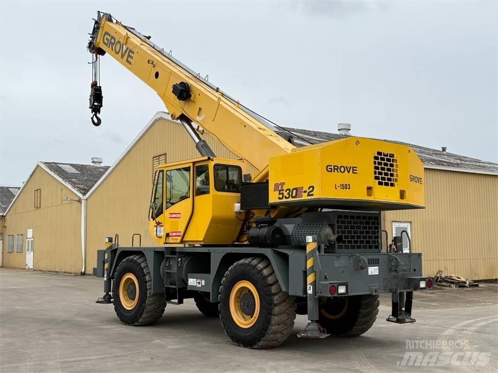 Grove RT530E-2 Ruw terrein kranen