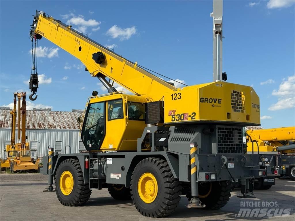Grove RT530E-2 Ruw terrein kranen