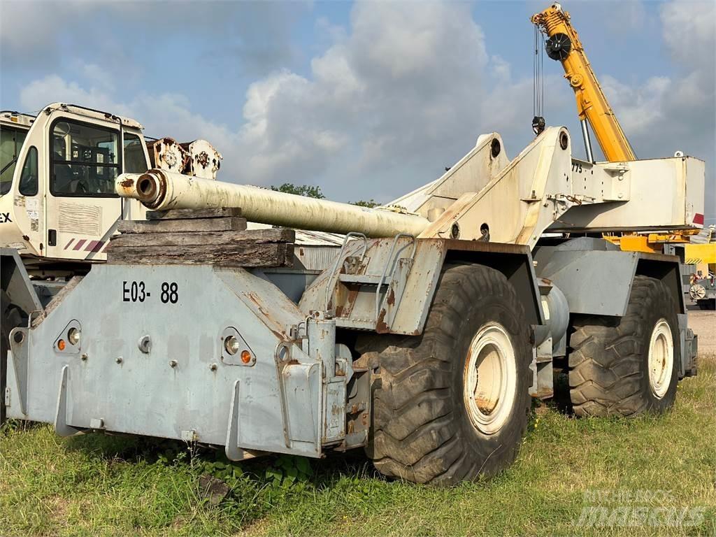Terex RT 775 Ruw terrein kranen