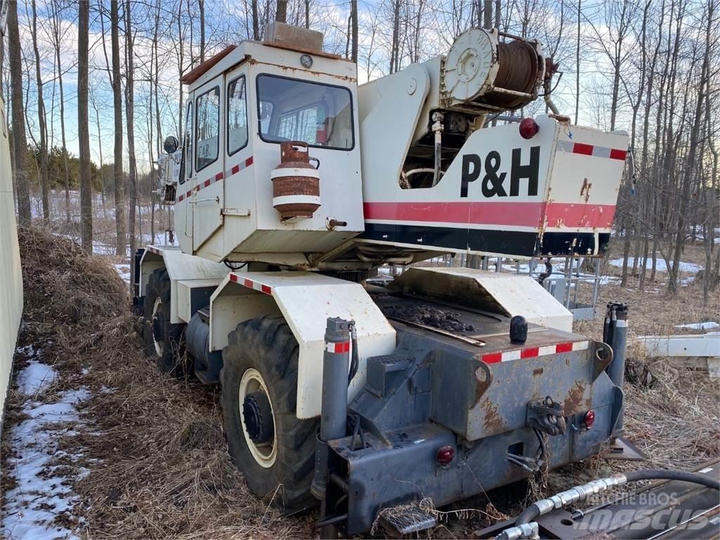 P&H OMEGA 20 Ruw terrein kranen