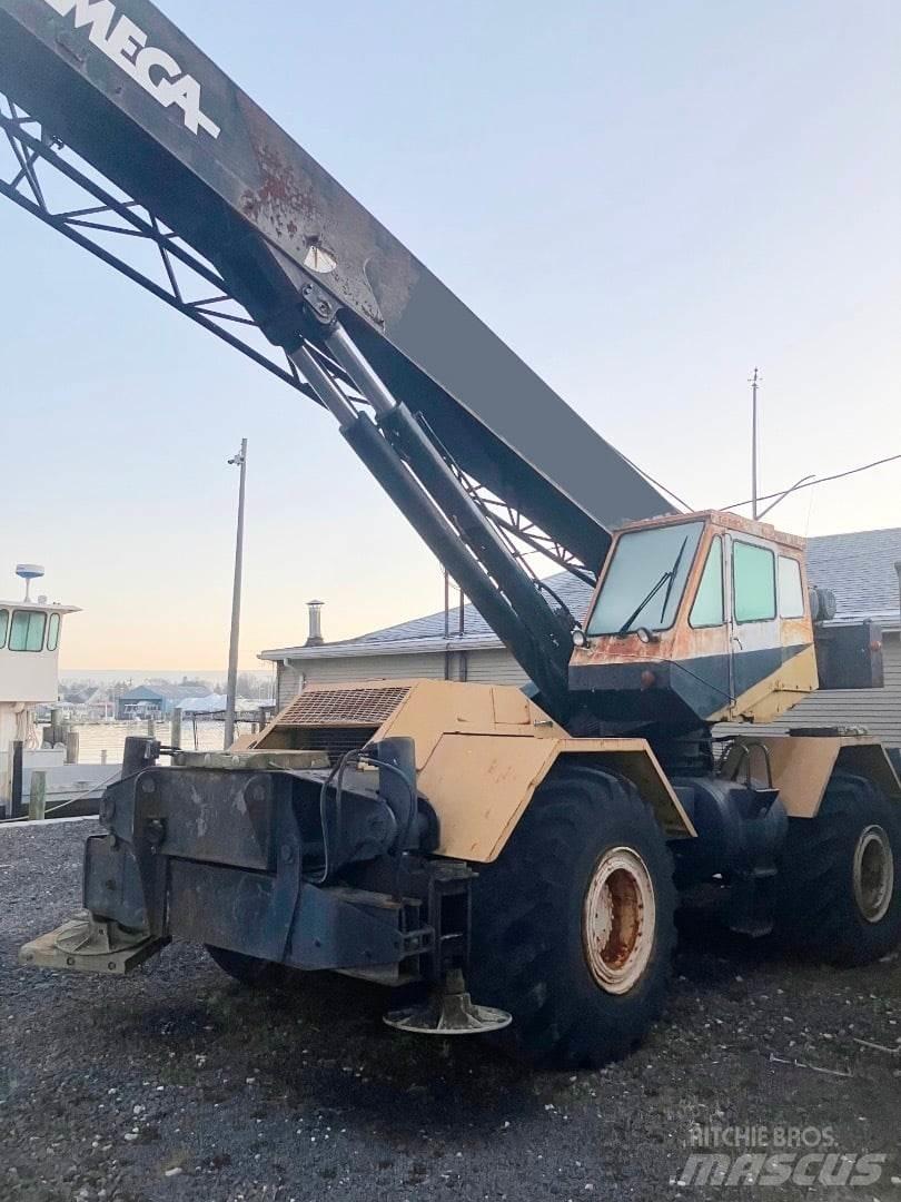P&H OMEGA 40 Ruw terrein kranen