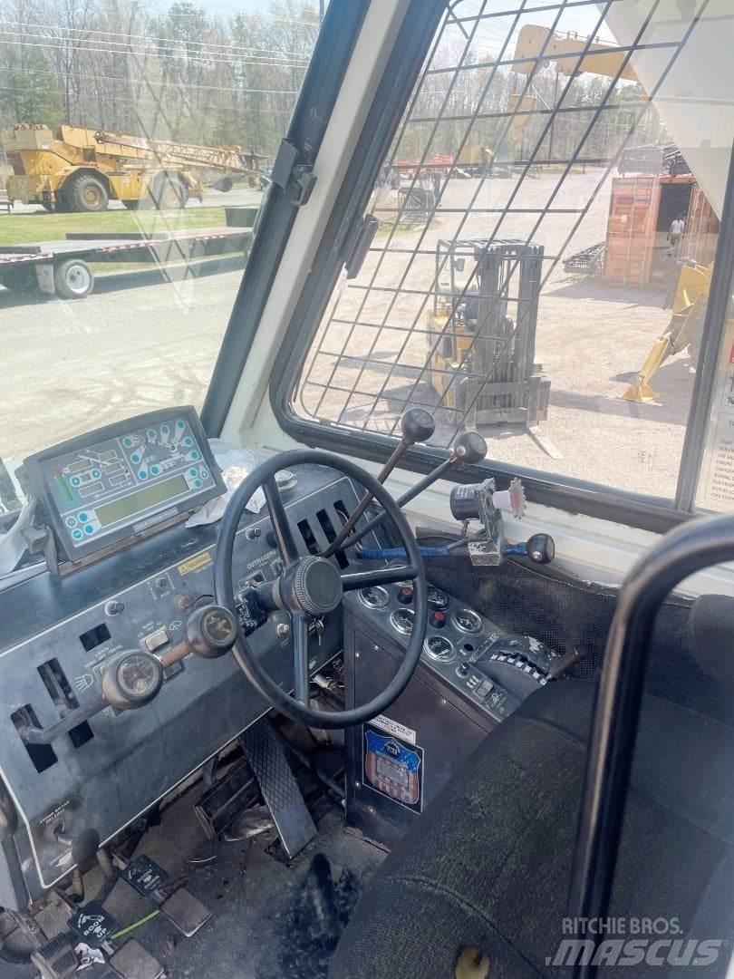 Terex RT 335 Ruw terrein kranen