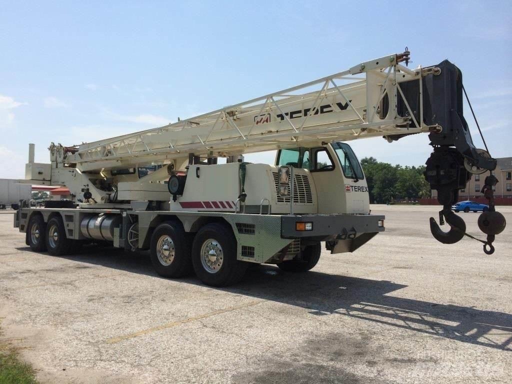 Terex T 560 Kranen voor alle terreinen