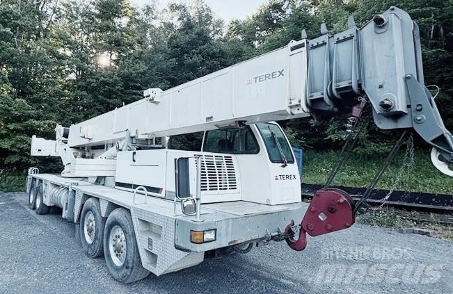Terex T 560 Kranen voor alle terreinen