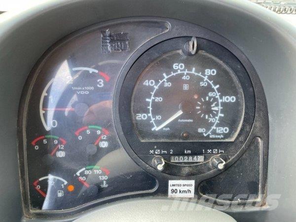 Avia D90 (4x2, Cummins) Vrachtwagen met containersysteem