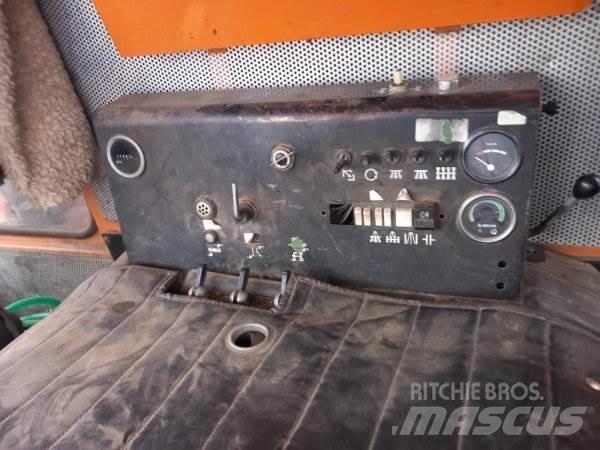 IFA W50 +KM 2301 Veegmachines