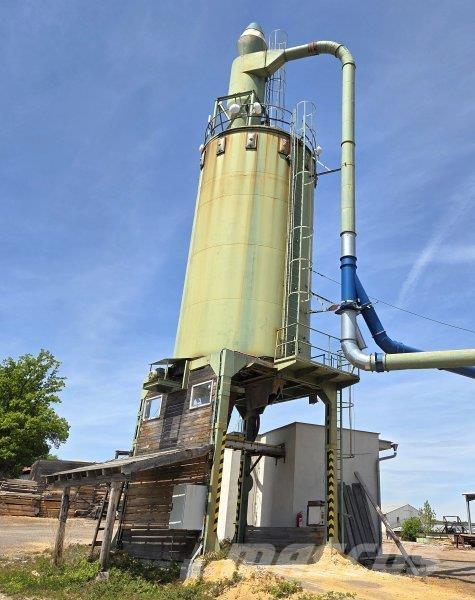  _JINÉ (CZ) DŘEVO TRUST Tankwagen