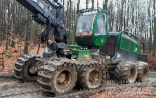John Deere 1270 G 8W Feller bunchers