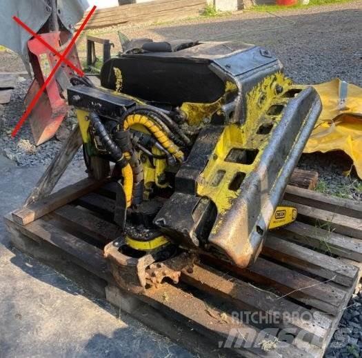 John Deere H 412 Feller bunchers