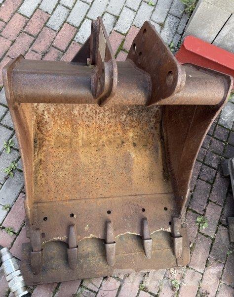 Komatsu WB 97 S2 Graaf-laadcombinaties