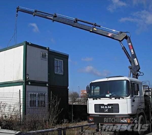 MAN 26.364 +Hiab 200 C Vlakke laadvloer met kraan