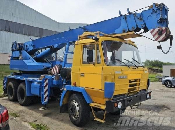 Tatra T815 +AD 20 (ČKD) Vlakke laadvloer met kraan