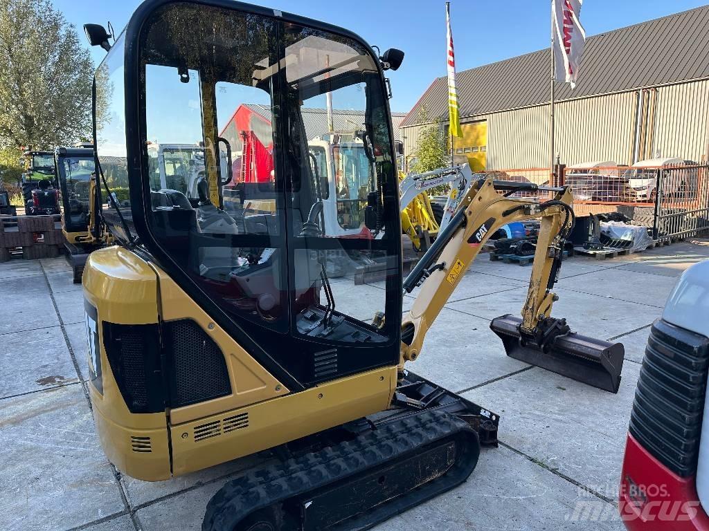 CAT 301.4 C Minigraafmachines < 7t