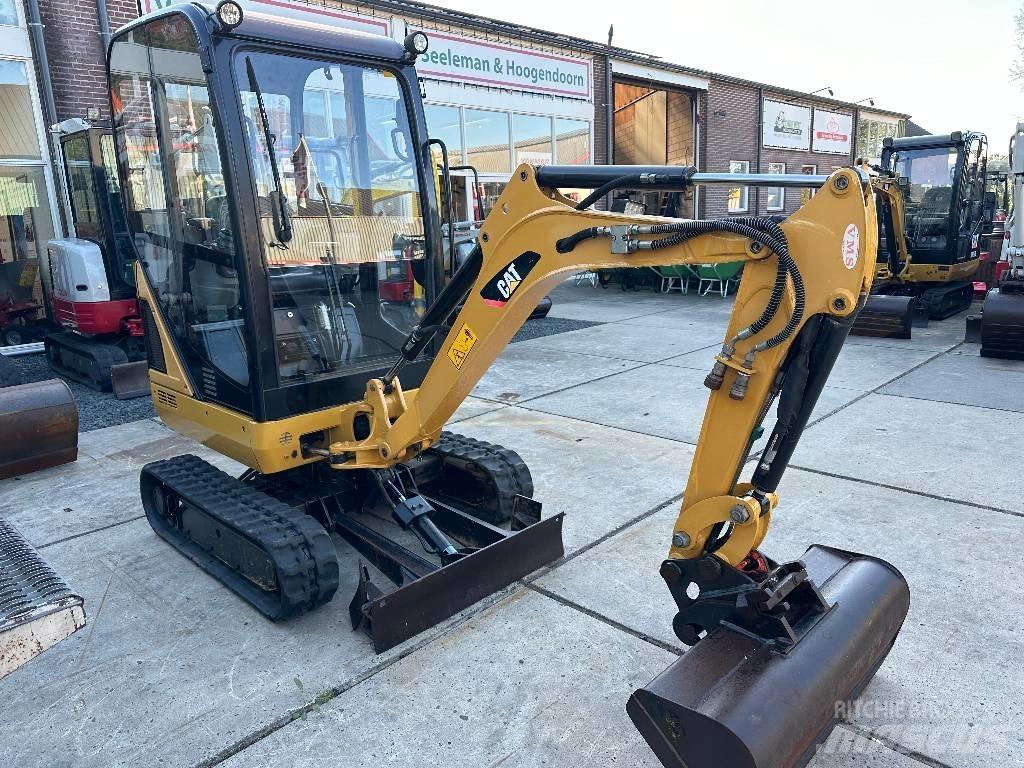 CAT 301.4 C Minigraafmachines < 7t