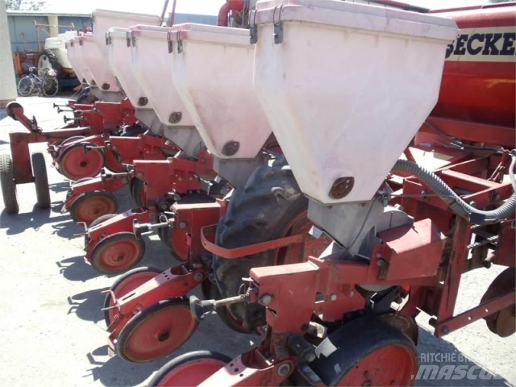 Becker Aeromat 8DT Precisiezaaimachines