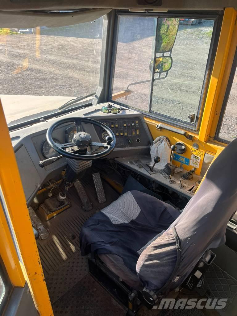 Volvo A 30 C Knik dumptrucks
