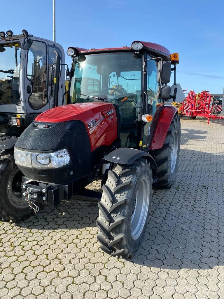 Case IH Farmall 65 A Tractoren