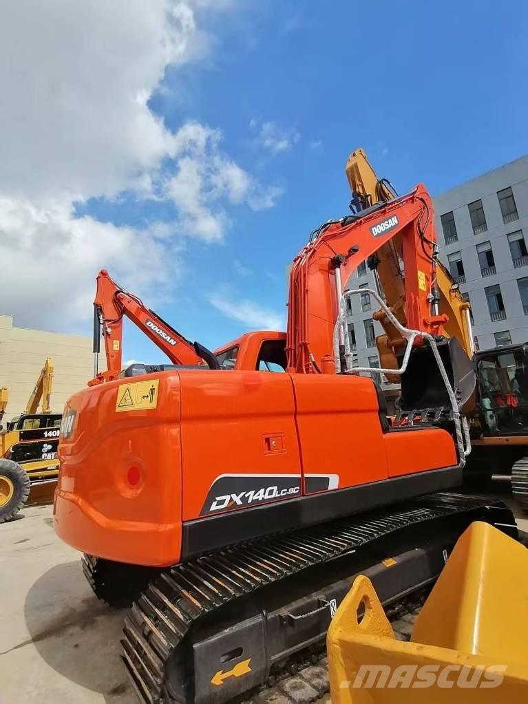 Doosan DX 140 Rupsgraafmachines