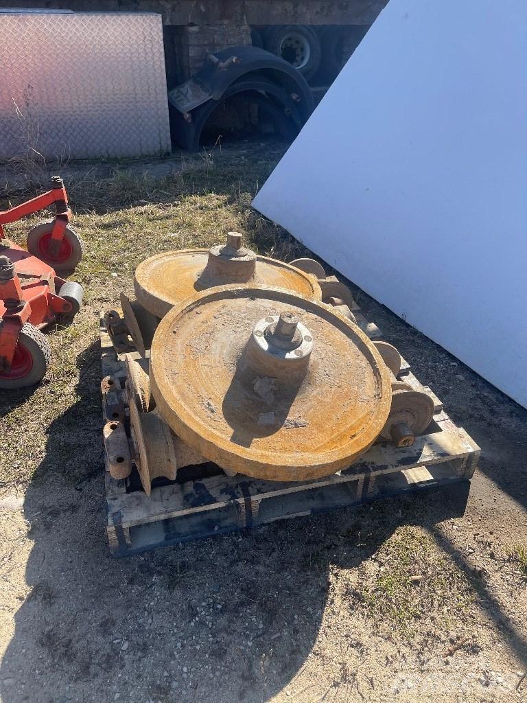 CAT D 6 N LGP Rupsbanden, kettingen en onderstel