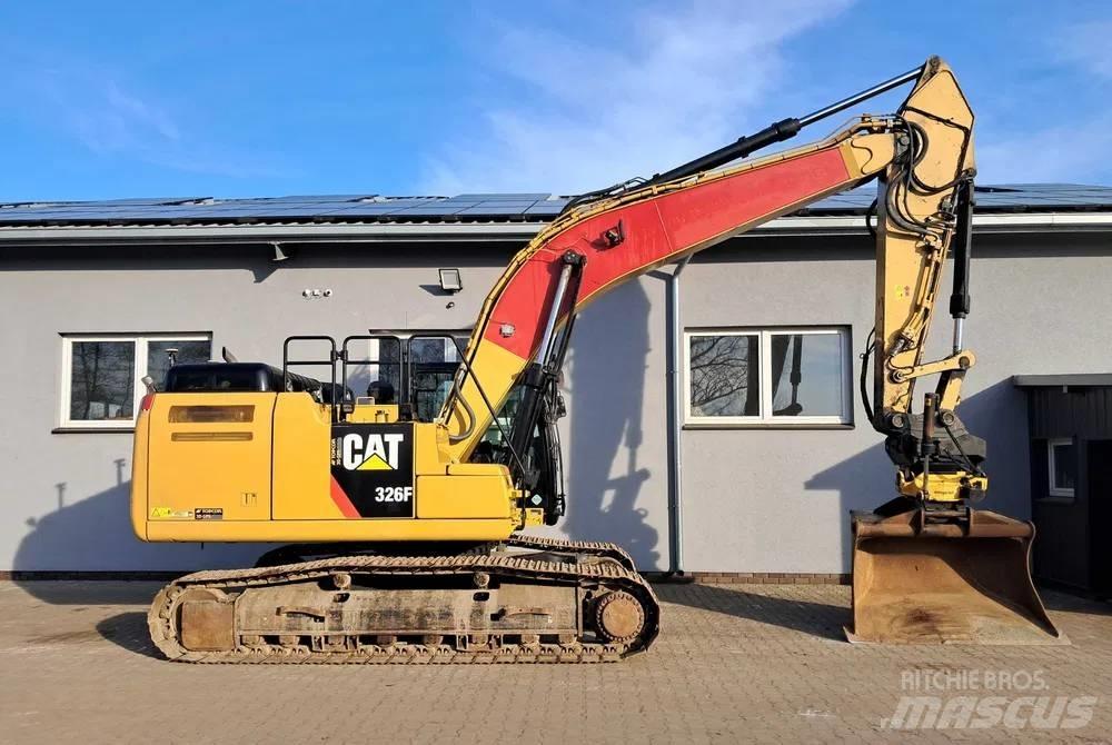 CAT 326 F L Rupsgraafmachines