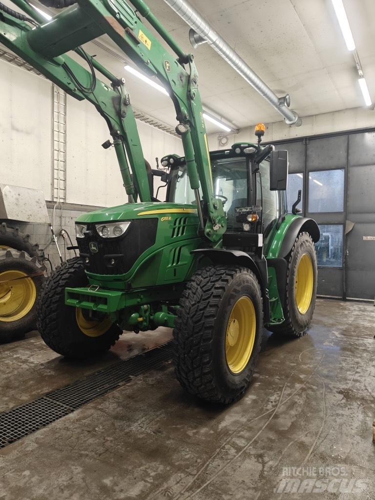 John Deere 6155 R Tractoren