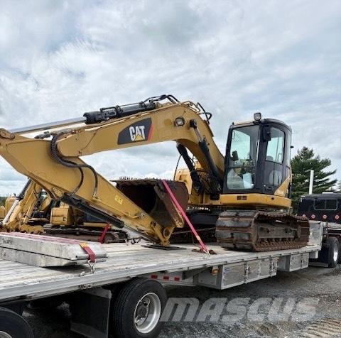 CAT 313 D Wielgraafmachines