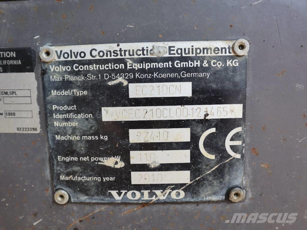 Volvo EC 210 C N Rupsgraafmachines