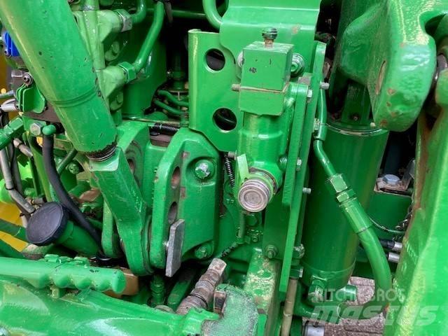 John Deere 6155 R Tractoren