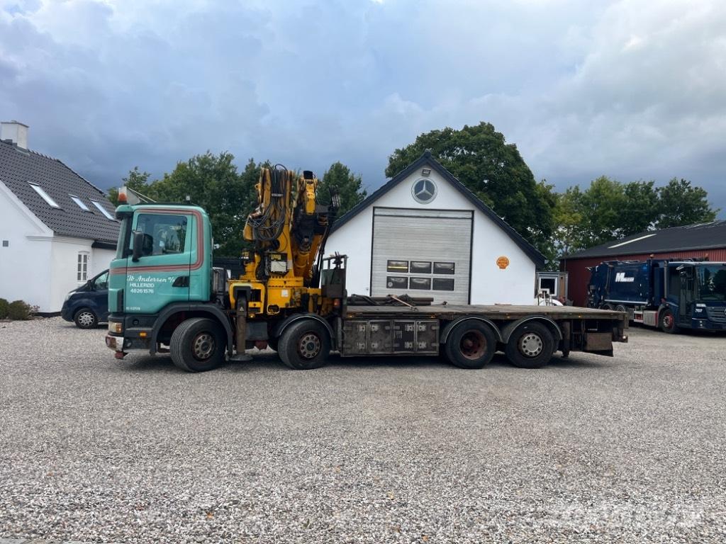 Scania 124 G 420 Vlakke laadvloer met kraan