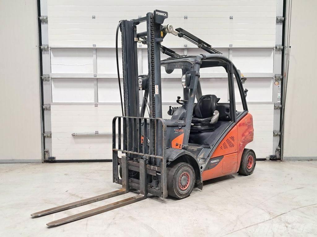 Linde H25D-02 Diesel heftrucks