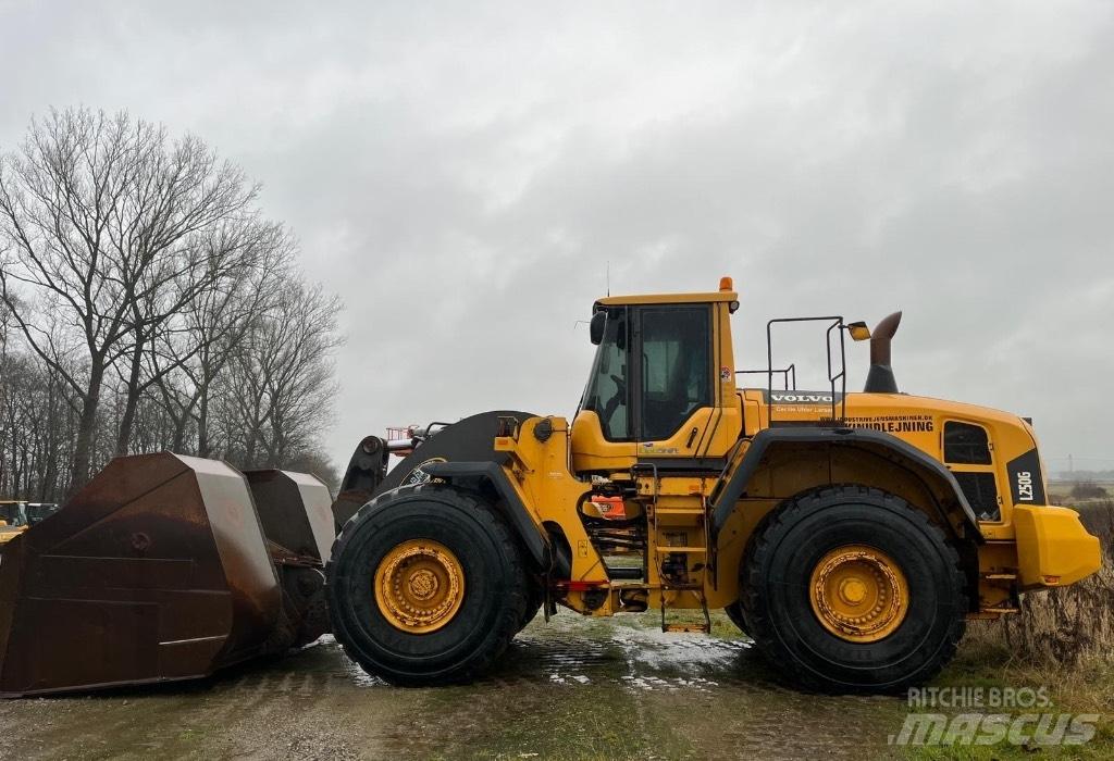 Volvo L 250 G Wielladers