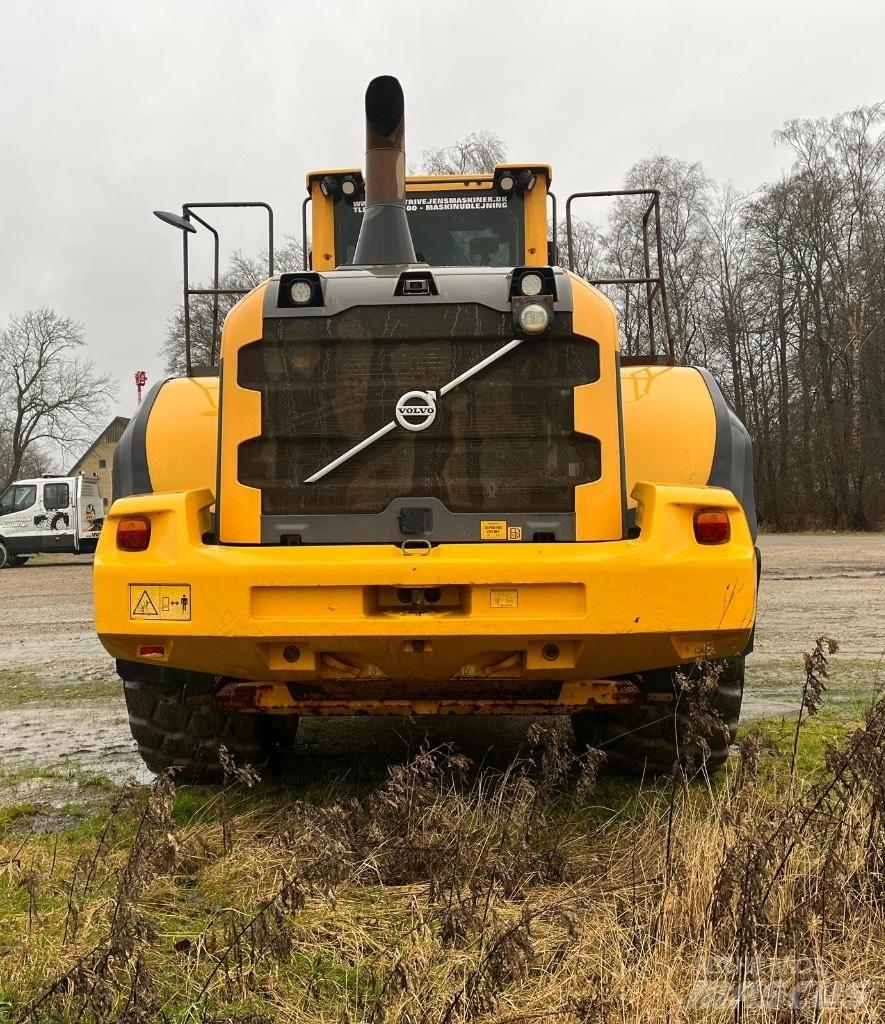 Volvo L 250 G Wielladers