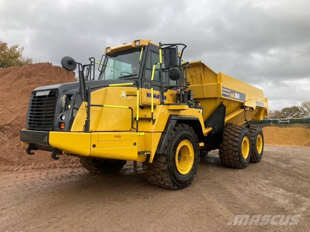 Komatsu HM300-5E0 Knik dumptrucks