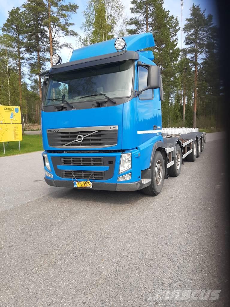 Volvo FH 13 Chassis met cabine