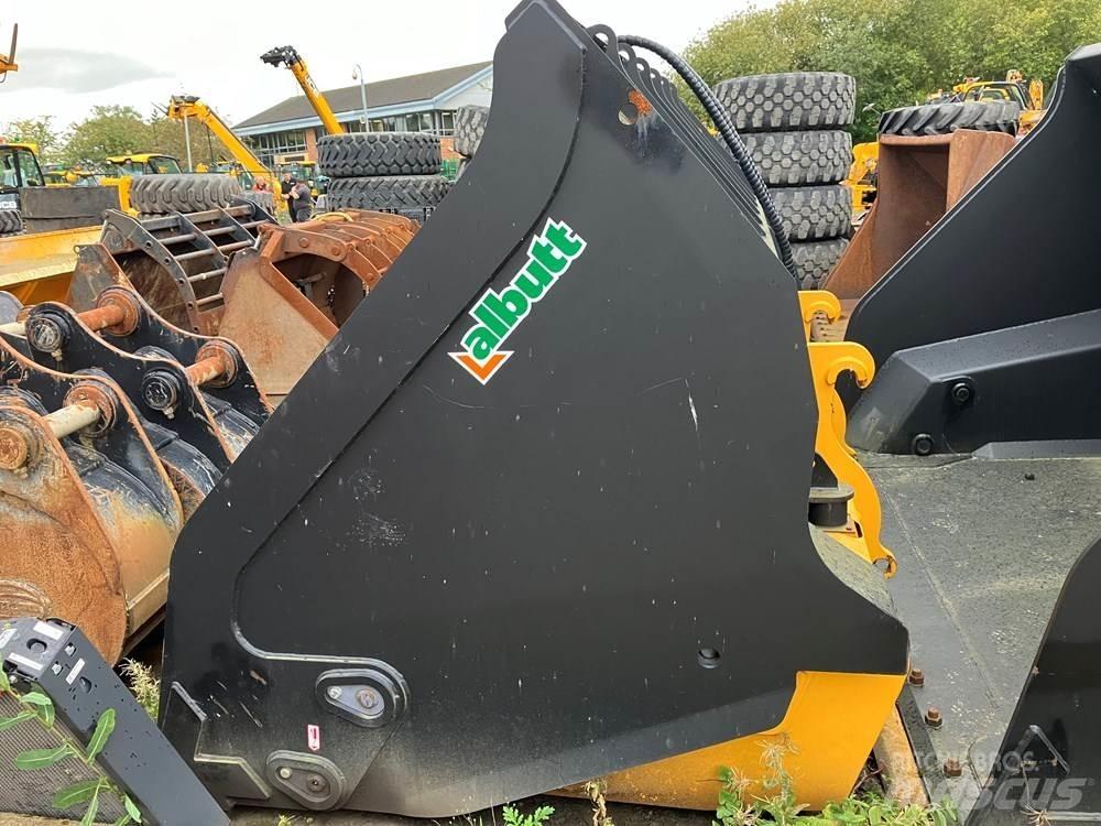 Volvo L 120 F Wielladers