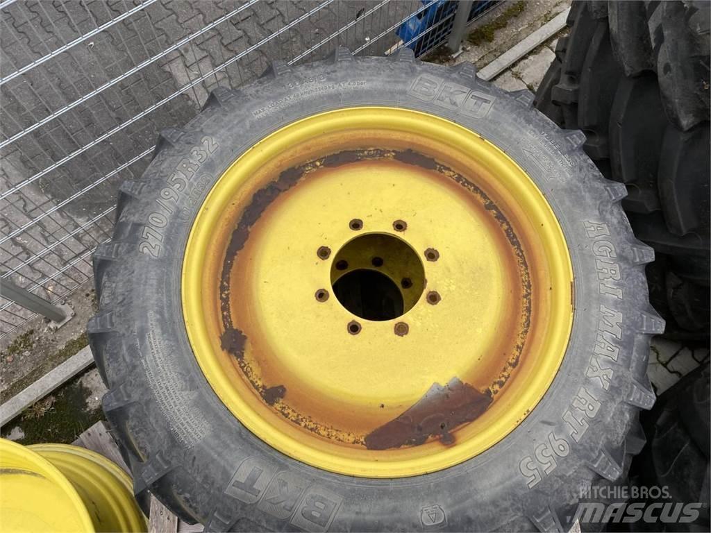 BKT 270/95R32 Banden, wielen en velgen