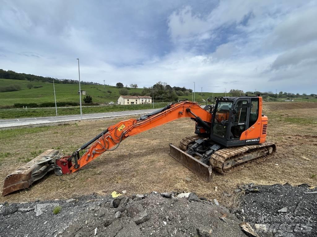 Doosan DX 140 Rupsgraafmachines